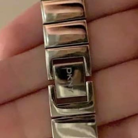 DKNY watch. Sparkles like crazy! Like new condition!!! Small to medium wrist!!! - Picture 2 of 2
